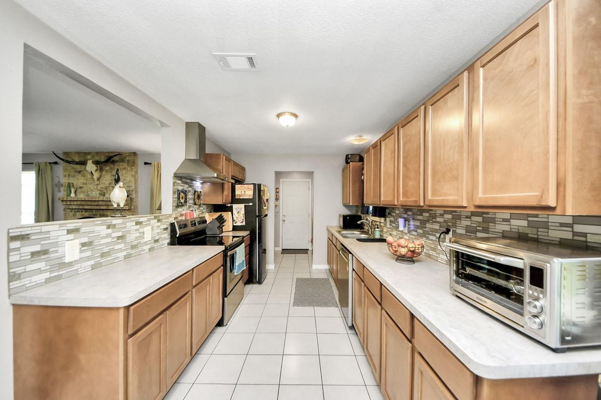 Interior, Kitchen, Stainless Steel Appliances