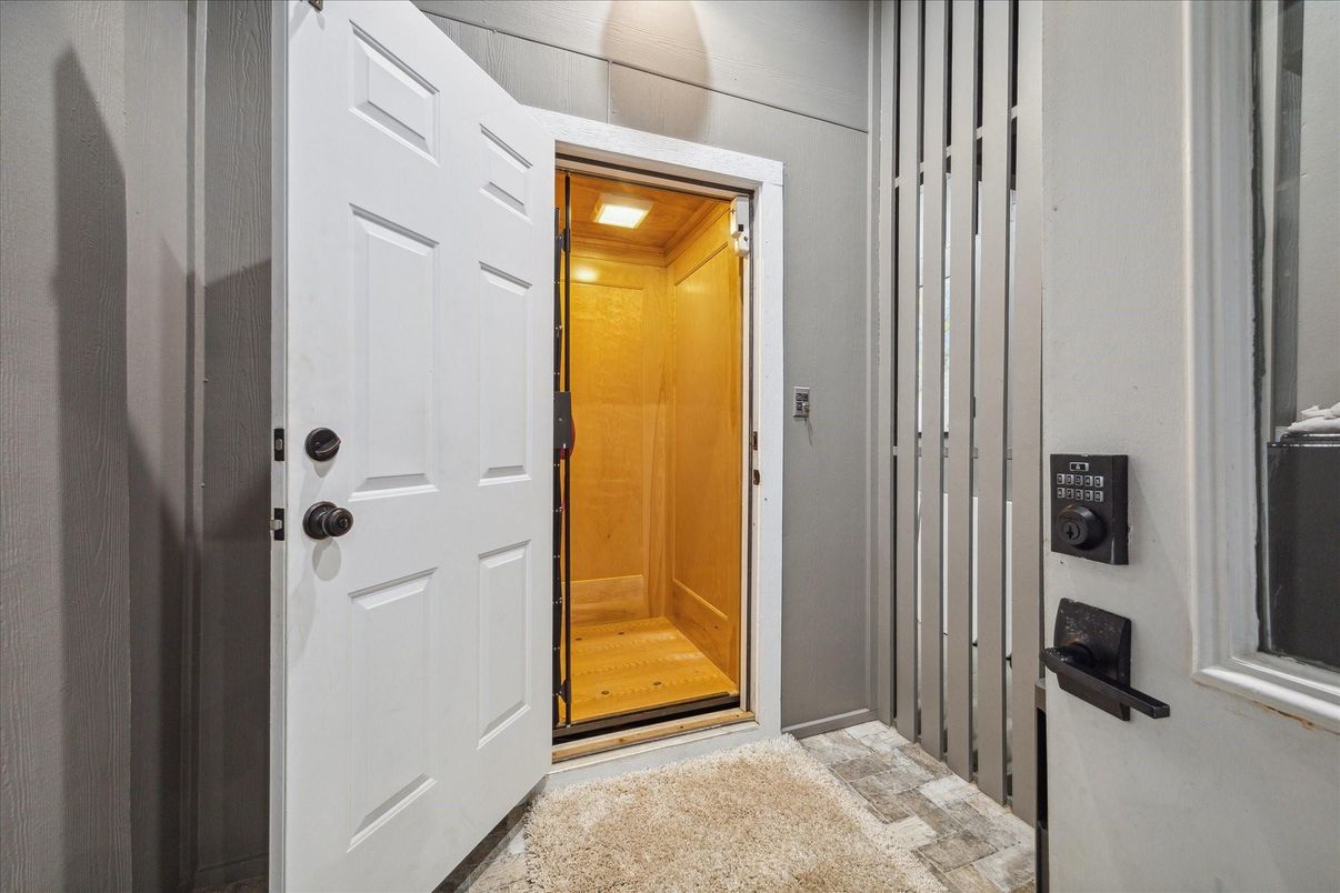 Elevator, Interior, Wooden Walls