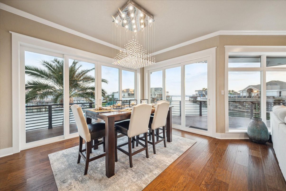 Chandelier, Dining room, Interior, Wood Texture Flooring