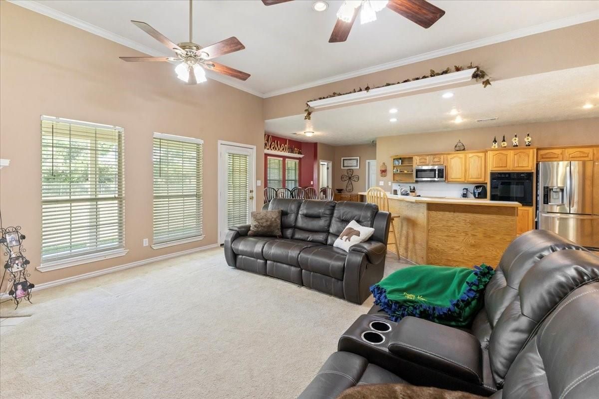 Home Theatre Room, Interior, Kitchen, Living room, Recessed Lighting, Stainless Steel Appliances
