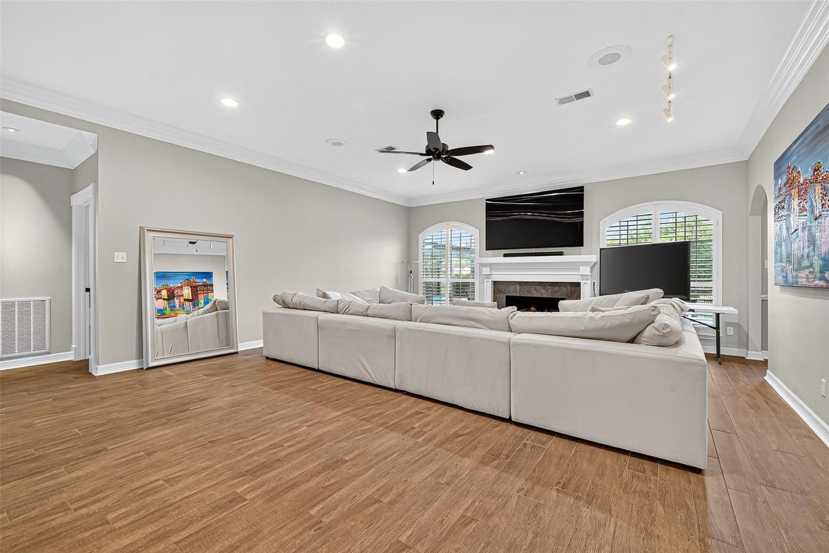 Fireplace, Interior, Living room, Recessed Lighting, Wood Texture Flooring