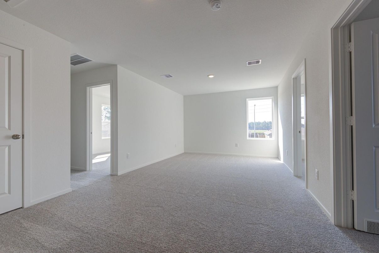 Empty room, Interior, Recessed Lighting