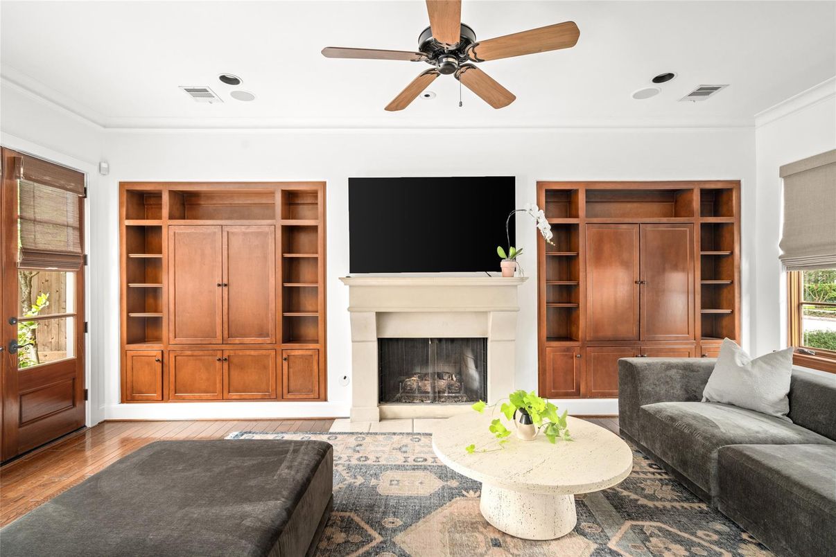 Fireplace, Interior, Living room, Recessed Lighting, Wood Texture Flooring