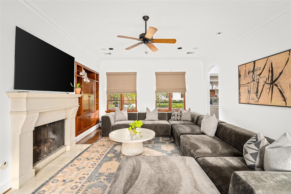 Fireplace, Interior, Living room