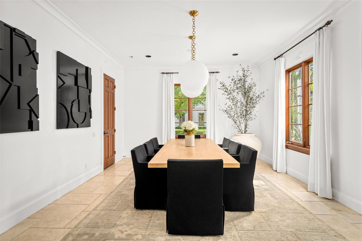Dining room, Interior, Pendant Lights