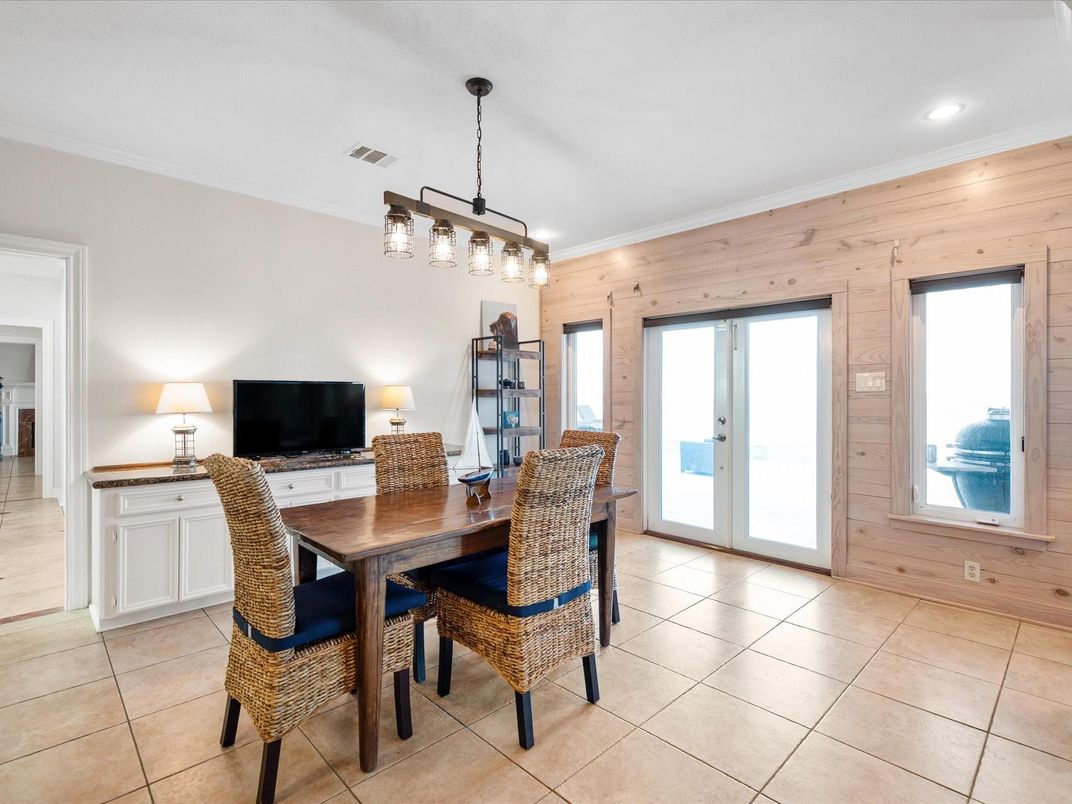 Dining room, Interior, Pendant Lights, Recessed Lighting, Wooden Walls
