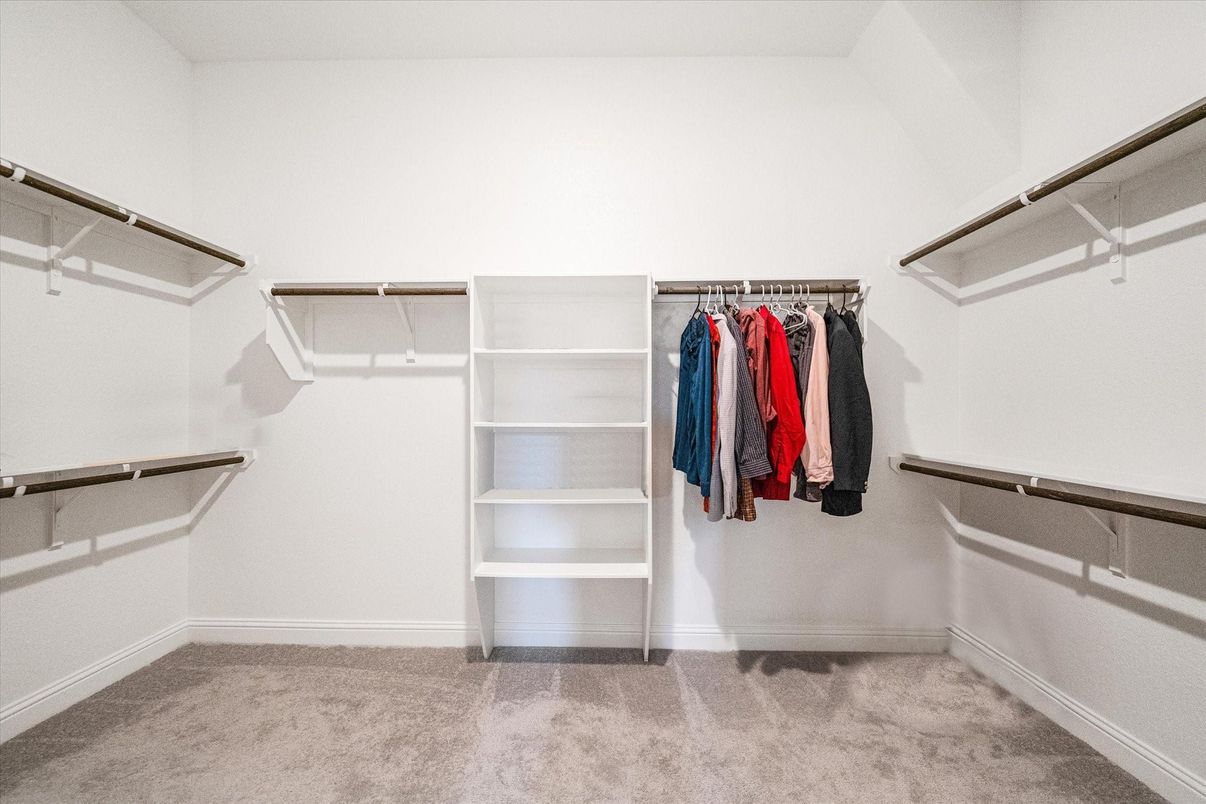 Interior, Walk-in Closets