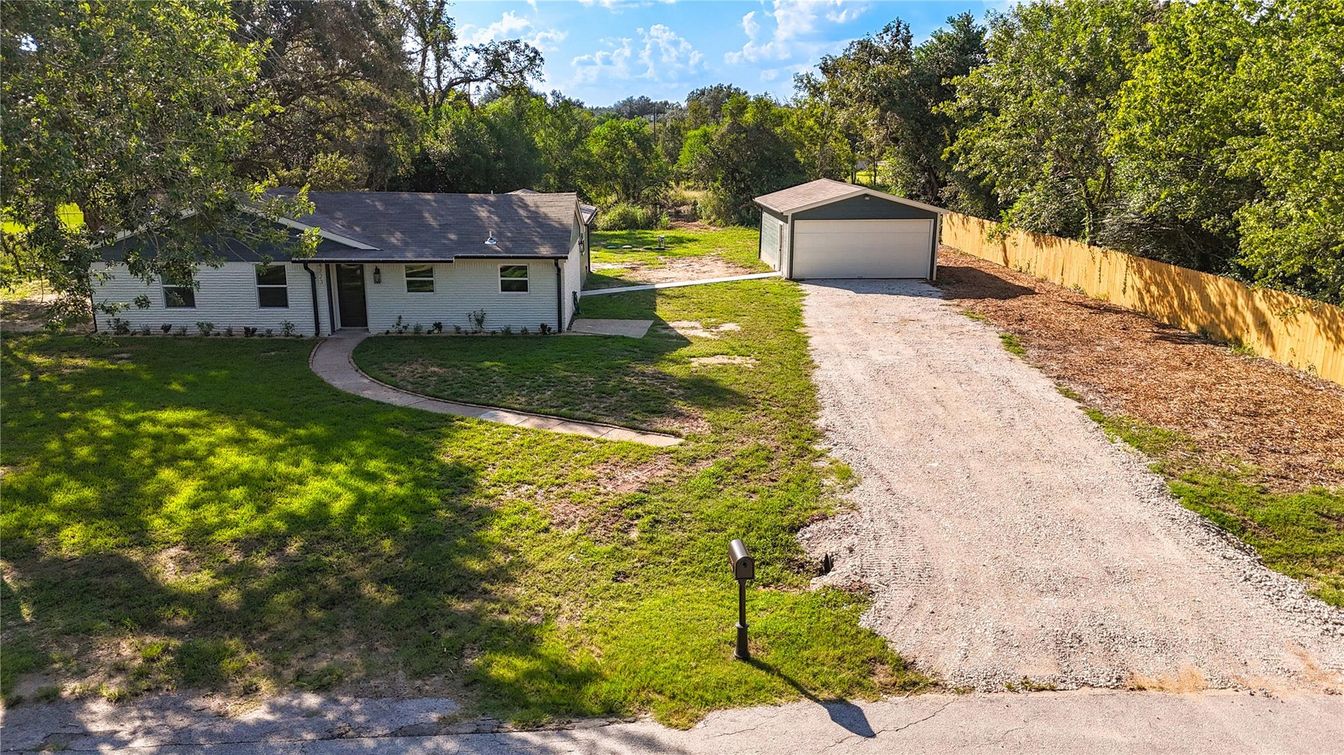 Backyard, Detached Garage, Exterior