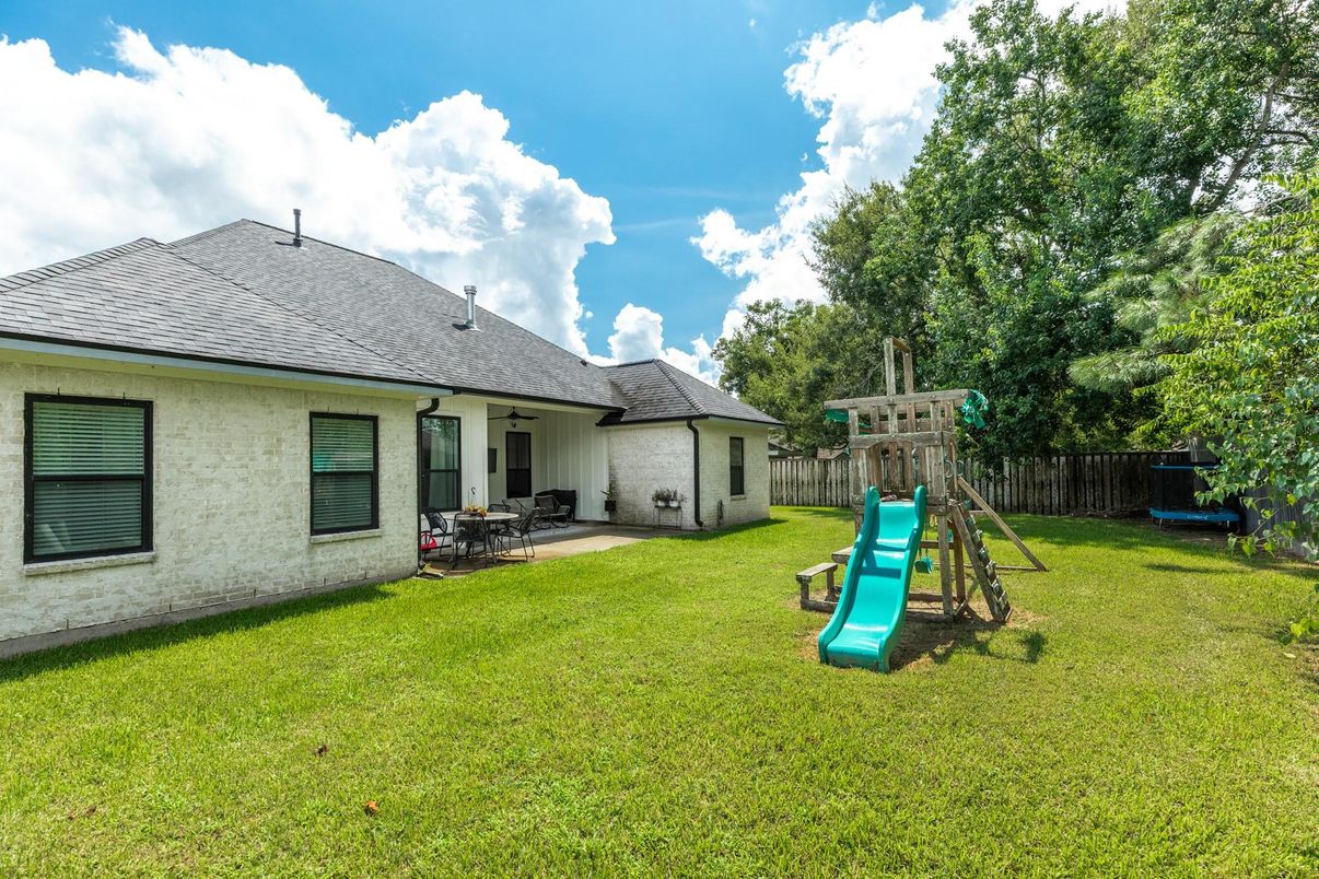 Backyard, Exterior, Playground