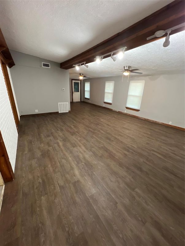 Empty room, Interior, Wooden Beams, Wood Texture Flooring