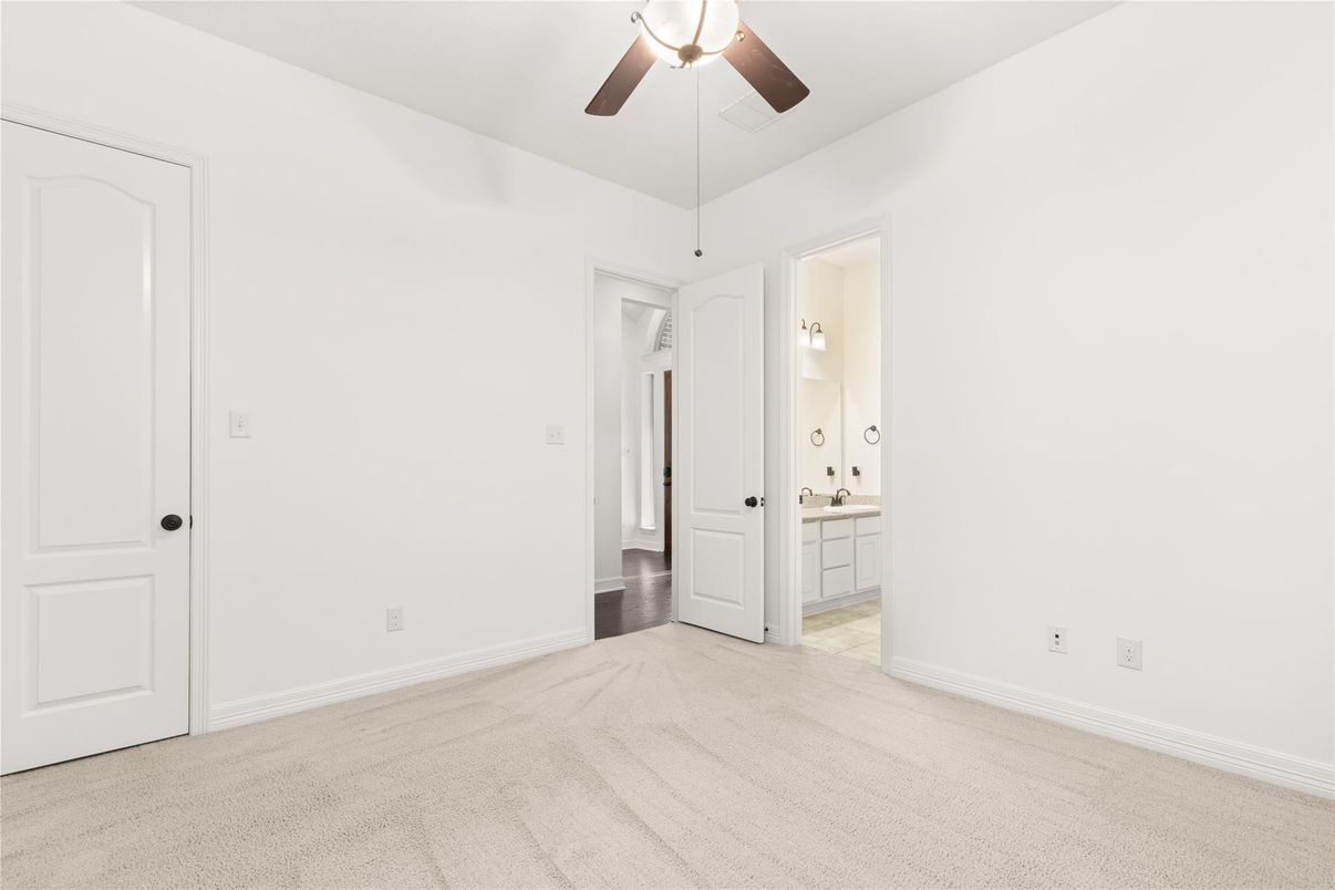 Bathroom, Empty room, Interior