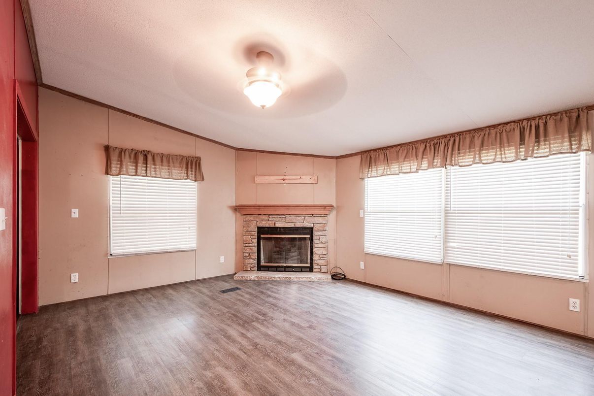 Empty room, Fireplace, Interior, Wood Texture Flooring