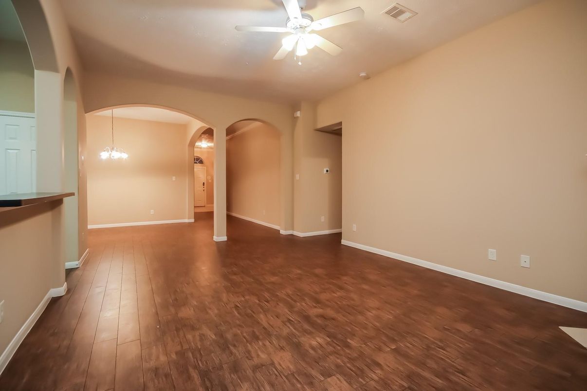 Empty room, Interior, Pendant Lights, Wood Texture Flooring