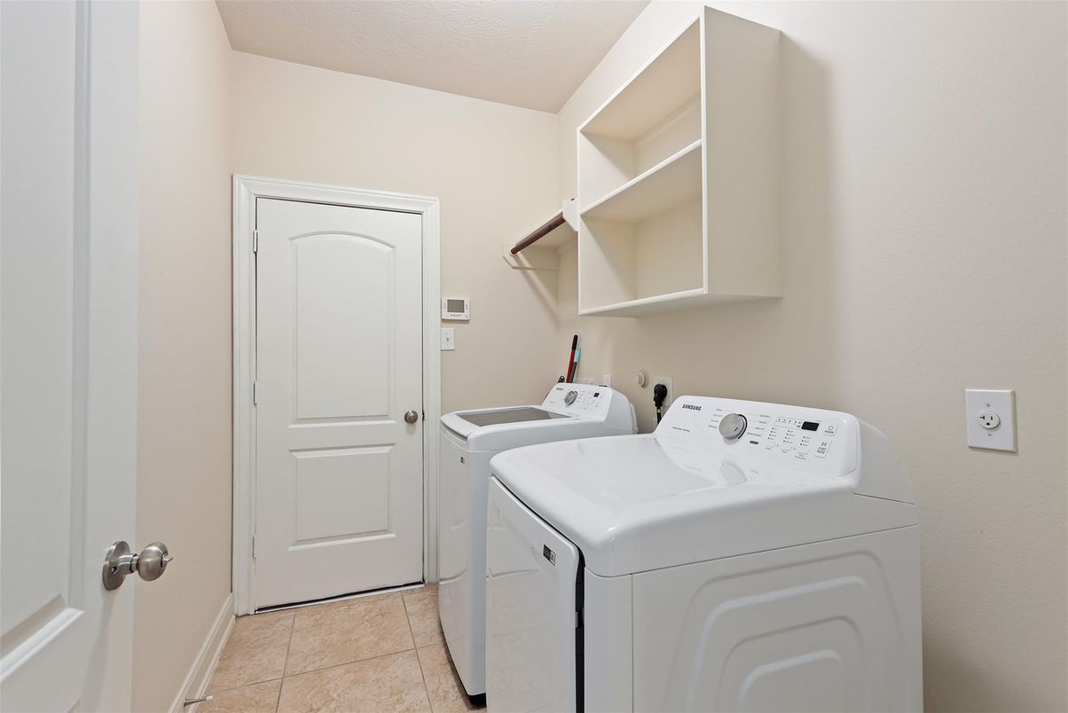 Interior, Washer