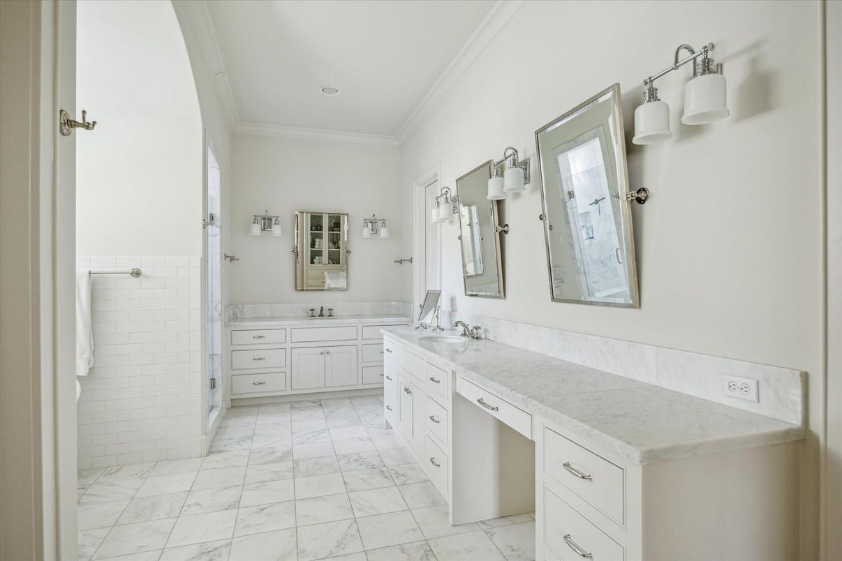 Bathroom, Dual Sink Vanities, Interior, Marble, Recessed Lighting