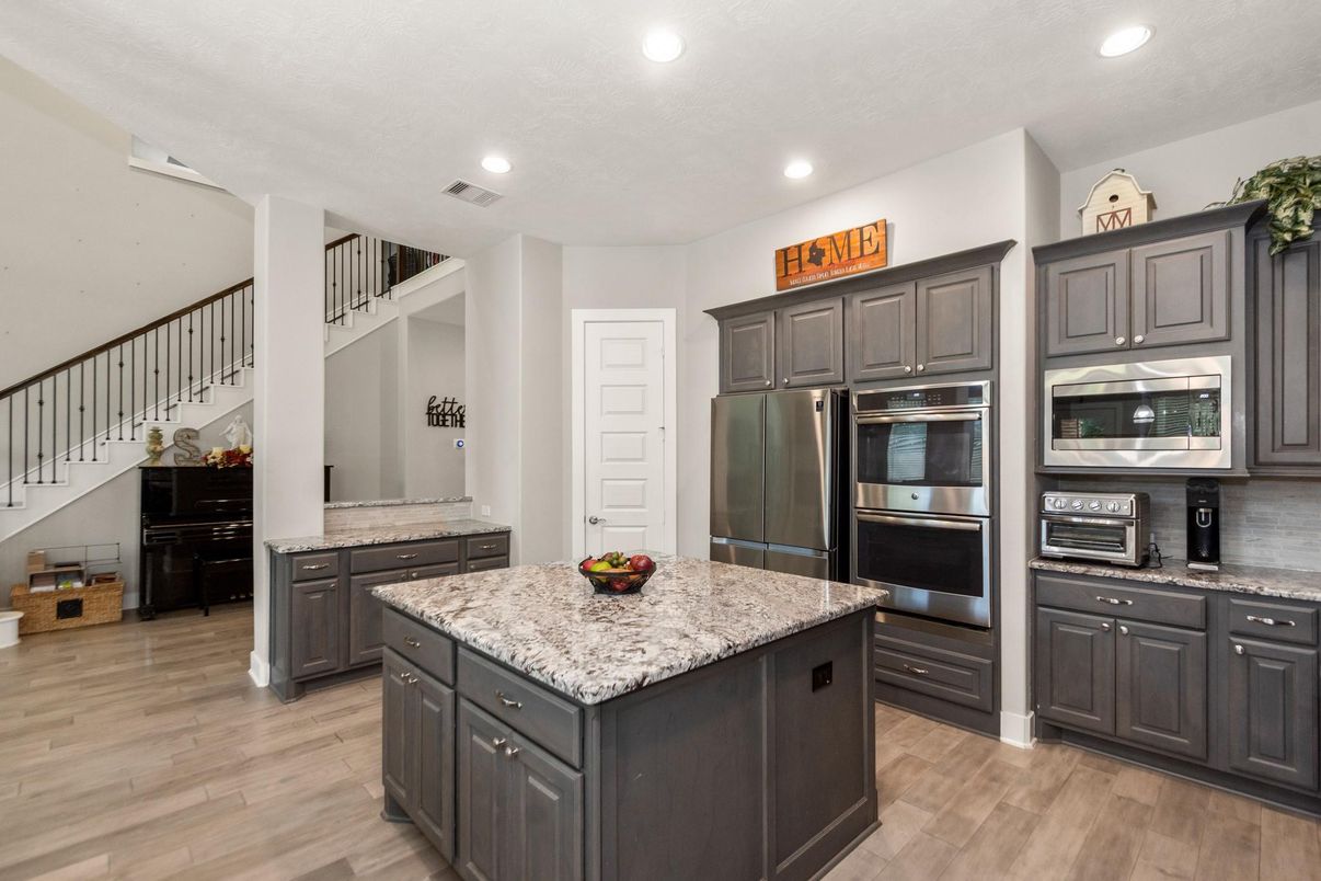 Interior, Kitchen, Recessed Lighting, Wood Texture Flooring
