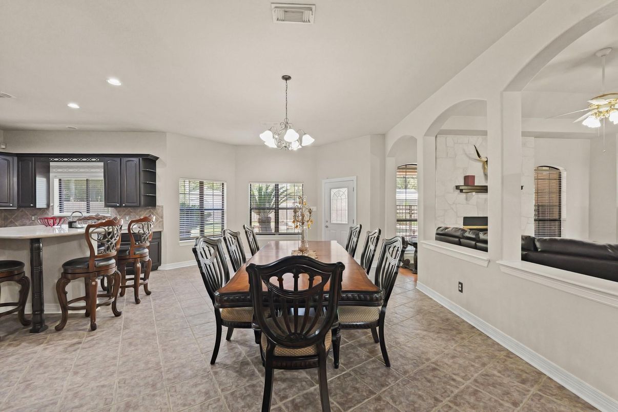 Chandelier, Dining room, Interior, Recessed Lighting