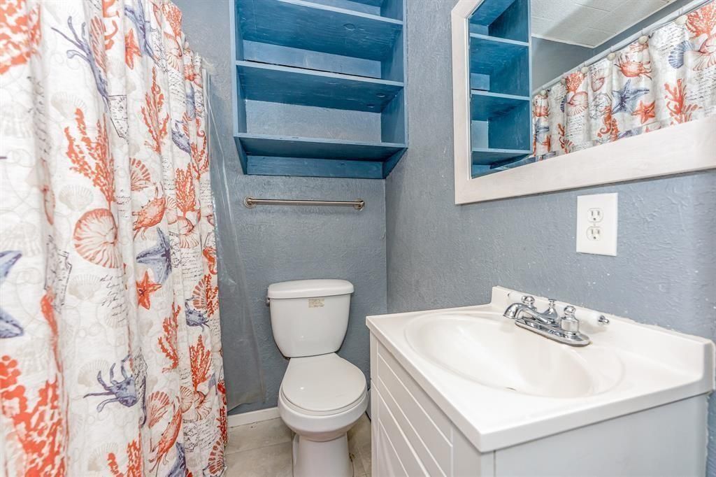 Bathroom, Interior