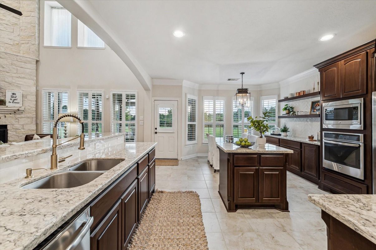 Dining room, Interior, Kitchen, Pendant Lights, Recessed Lighting, Stainless Steel Appliances, Stone Walls