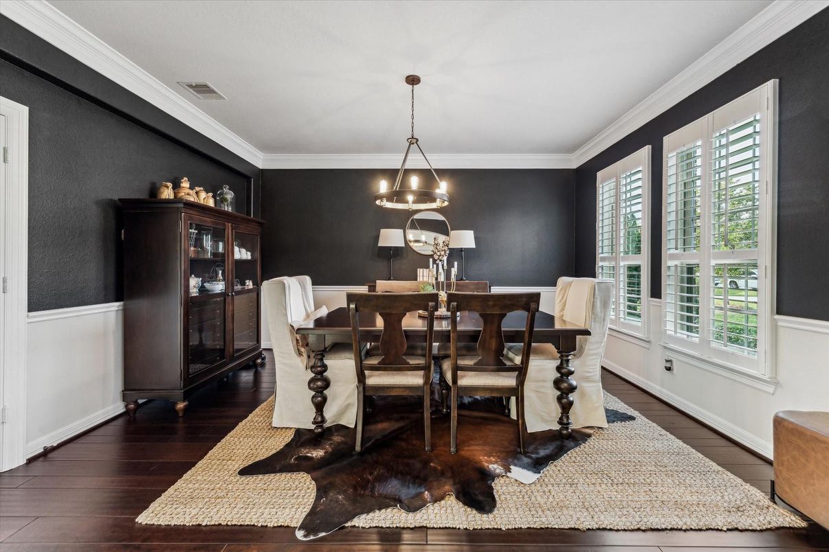 Chandelier, Dining room, Interior, Pendant Lights, Wood Texture Flooring