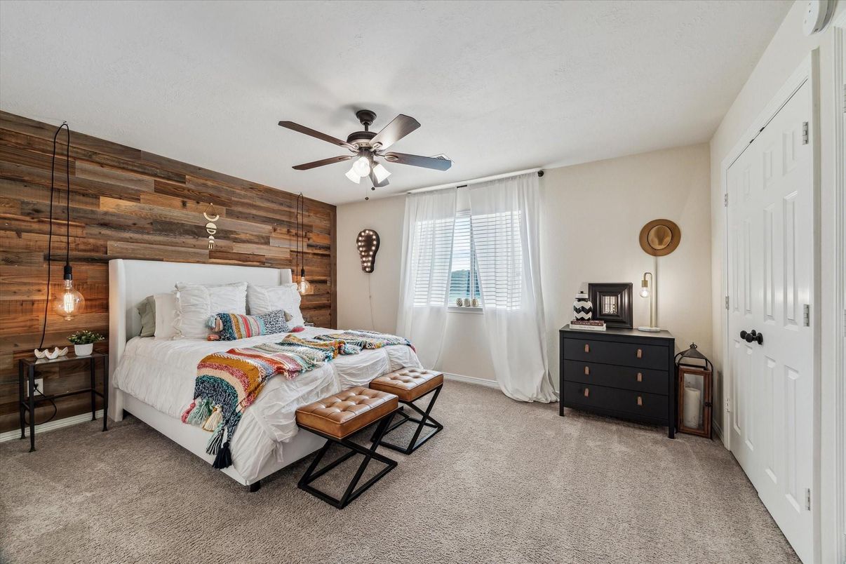 Bedroom, Interior, Wooden Walls