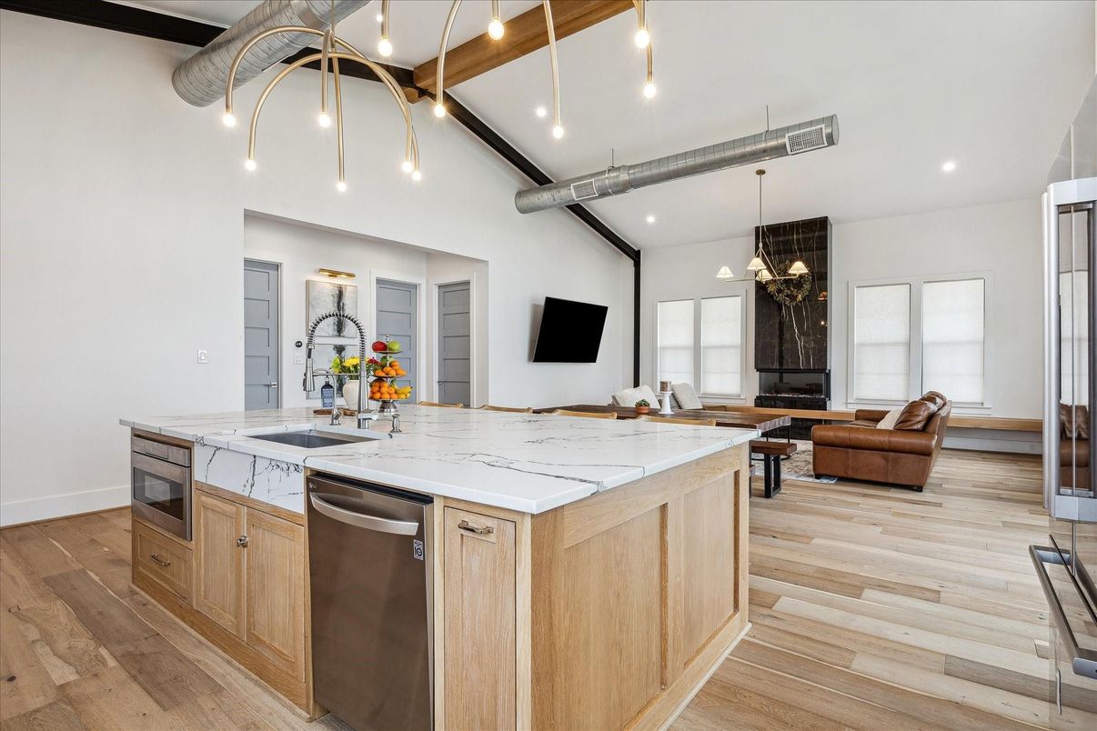 Interior, Kitchen, Living room, Pendant Lights, Recessed Lighting, Stainless Steel Appliances, Wooden Beams, Wood Texture Flooring