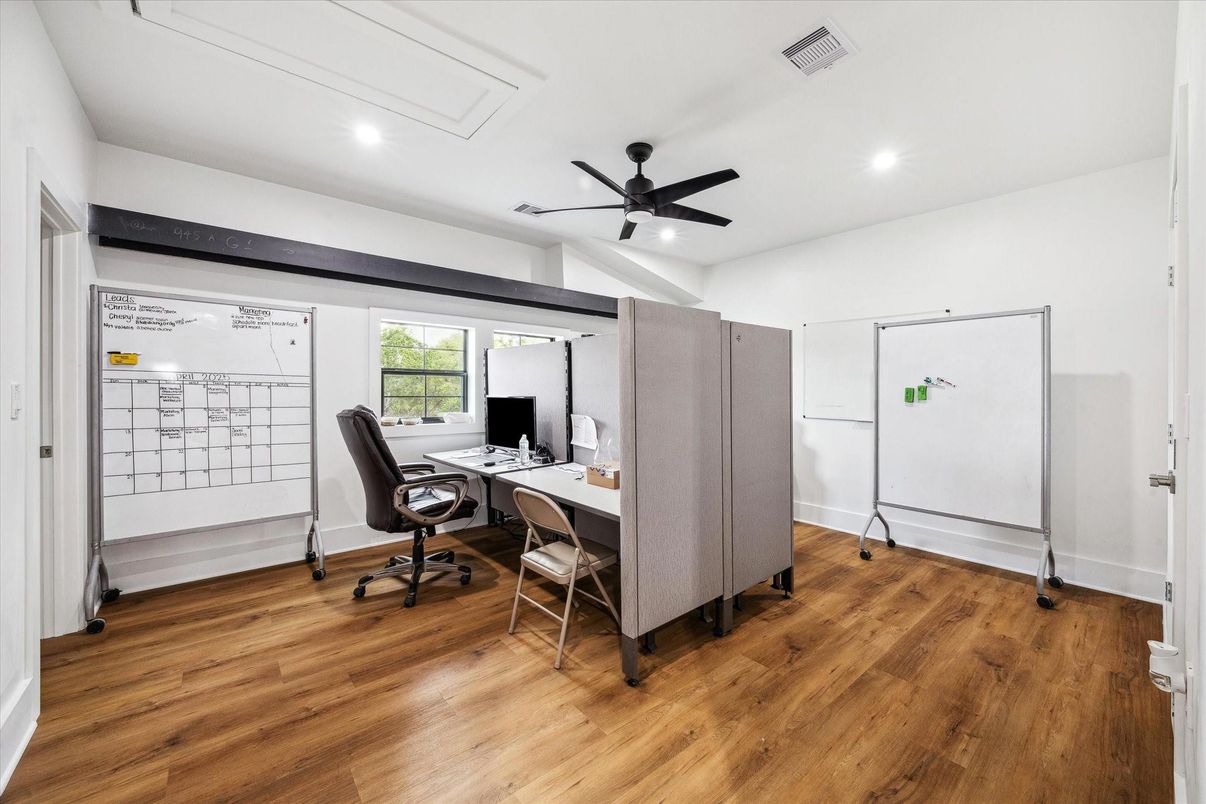 Home Office, Interior, Recessed Lighting, Wood Texture Flooring