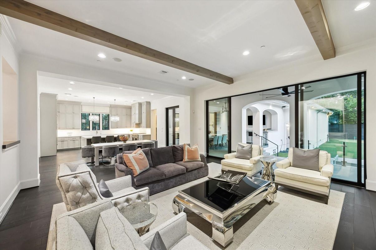 Interior, Kitchen, Living room, Pendant Lights, Recessed Lighting, Wooden Beams, Wood Texture Flooring