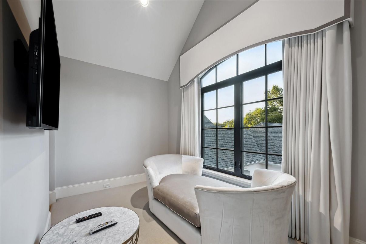 Interior, Recessed Lighting, Water