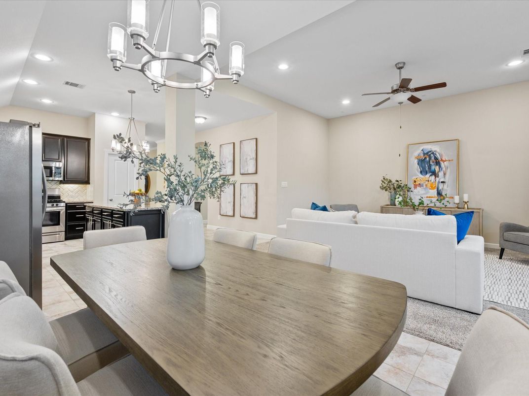 Chandelier, Dining room, Interior, Kitchen, Living room, Pendant Lights, Recessed Lighting, Stainless Steel Appliances