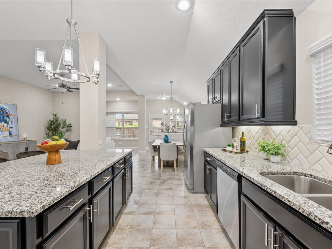Chandelier, Dining room, Interior, Kitchen, Pendant Lights, Recessed Lighting