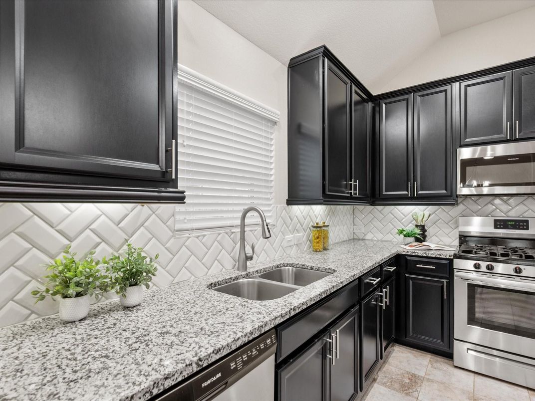 Interior, Kitchen, Stainless Steel Appliances