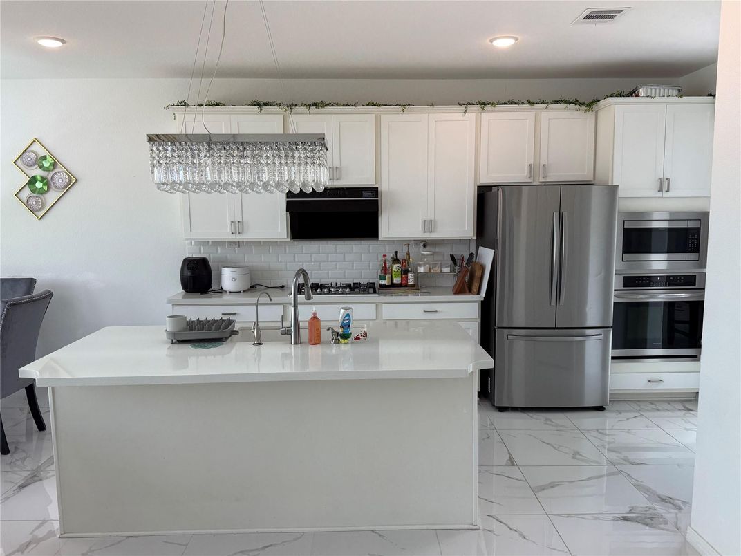 Interior, Kitchen, Marble, Recessed Lighting