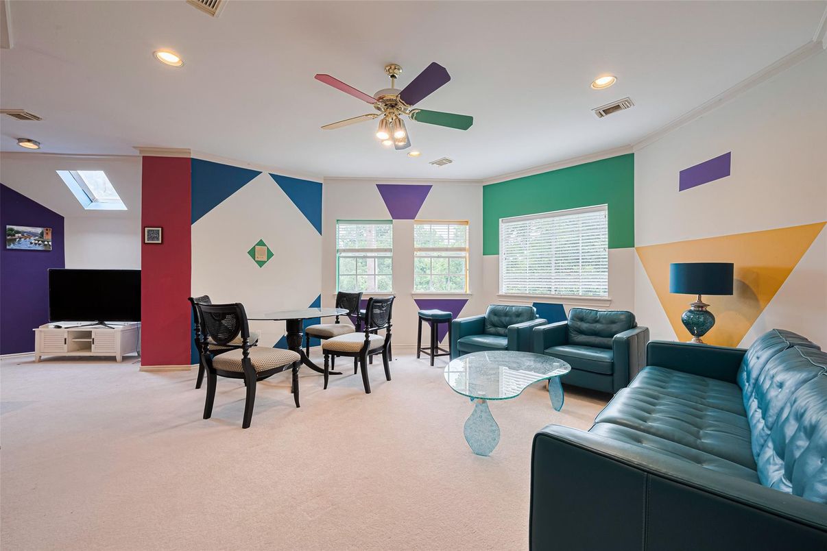 Dining room, Interior, Living room, Recessed Lighting