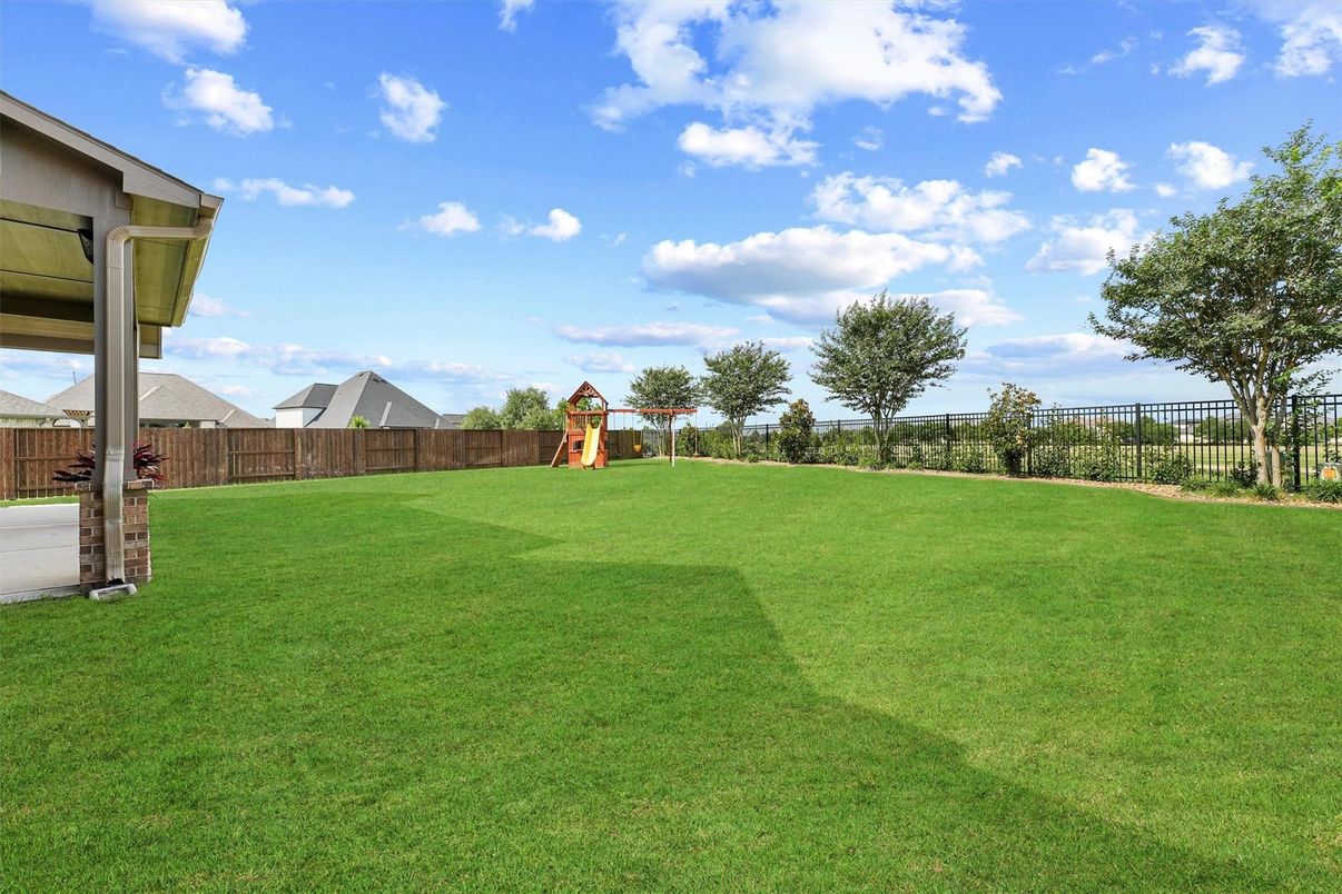 Backyard, Exterior, Playground