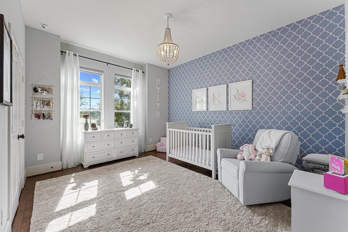Interior, Pendant Lights, Wood Texture Flooring