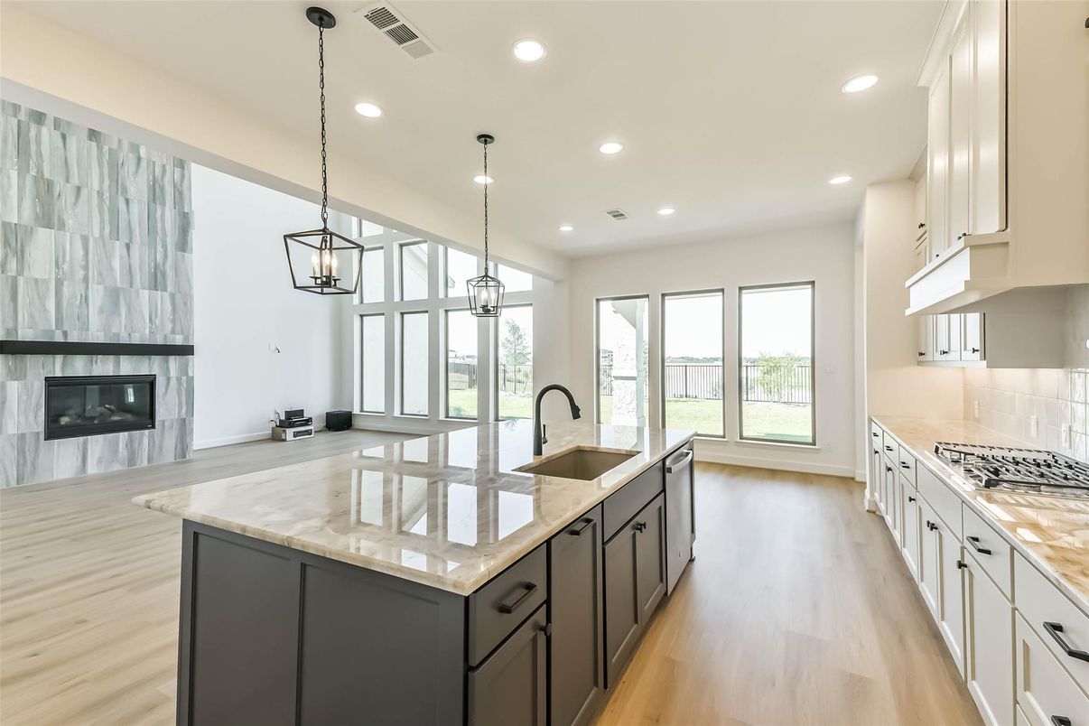Fireplace, Interior, Kitchen, Pendant Lights, Recessed Lighting, Wood Texture Flooring