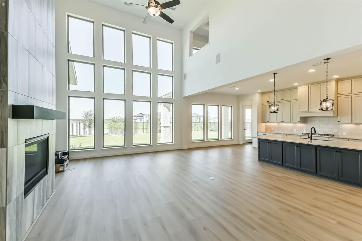 Fireplace, Interior, Kitchen, Pendant Lights, Recessed Lighting, Wood Texture Flooring