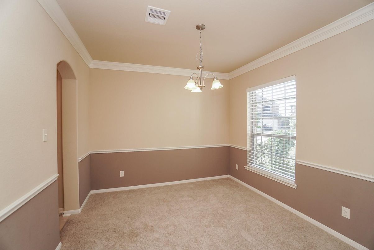 Empty room, Interior, Pendant Lights