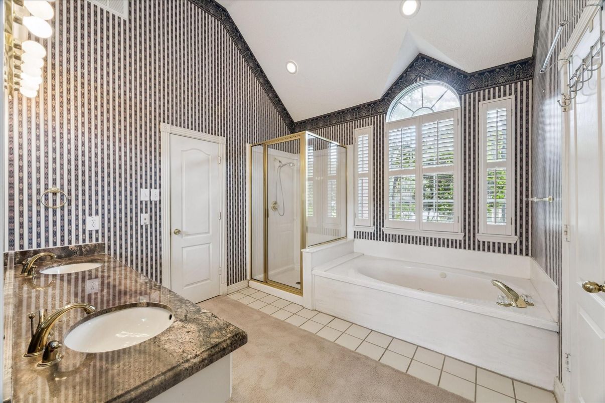 Bathroom, Dual Sink Vanities, Glass Shower, Interior, Recessed Lighting