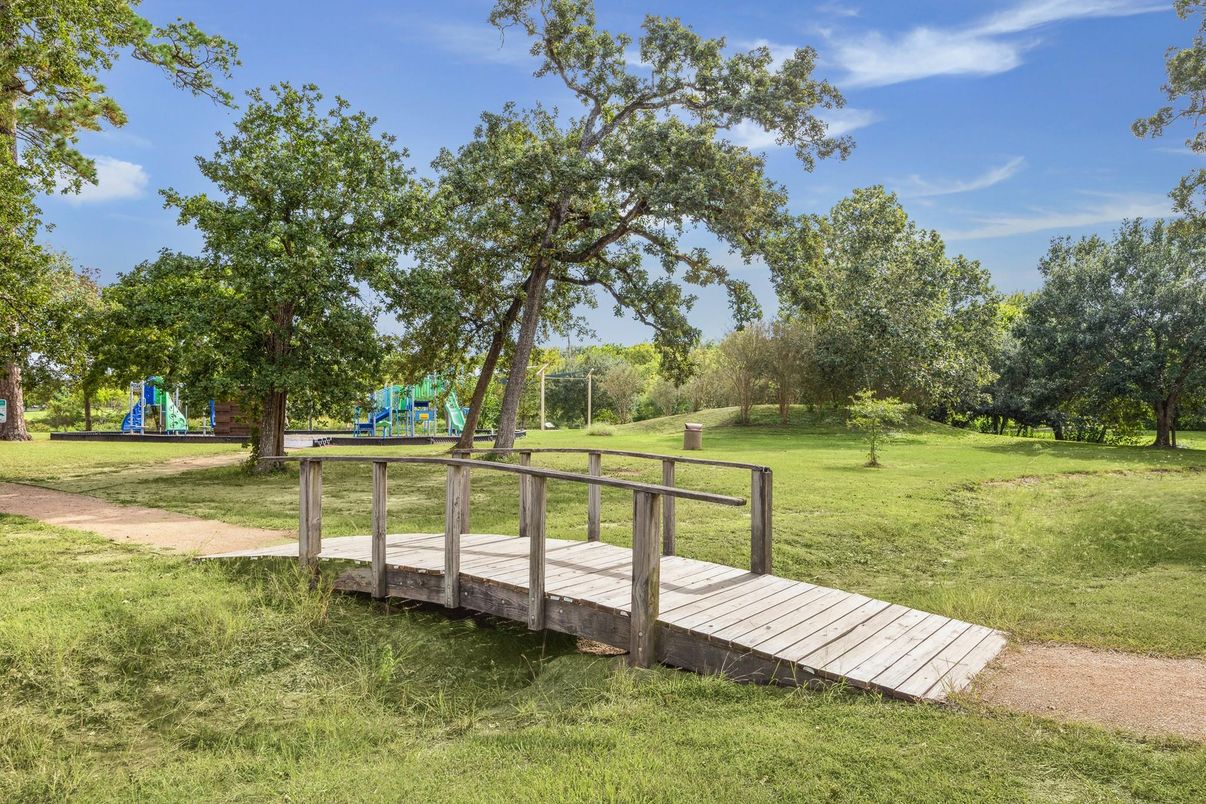 Backyard, Exterior, Playground
