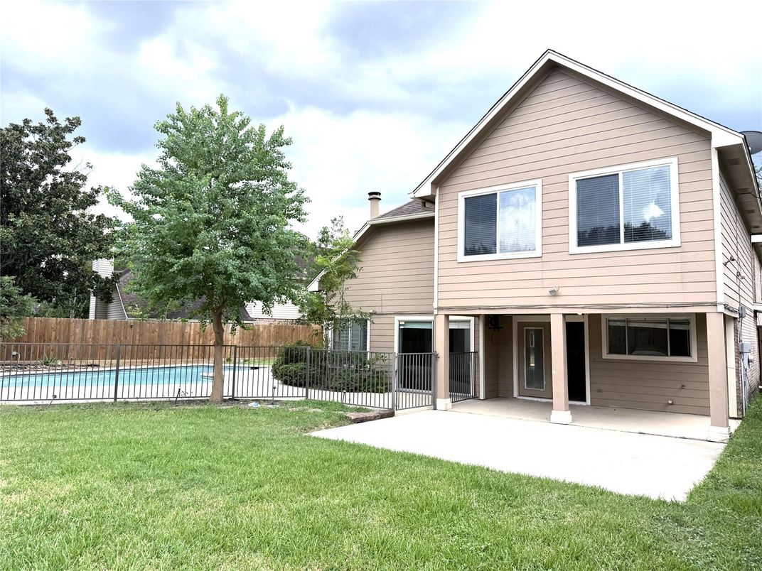 Backyard, Exterior, Pool