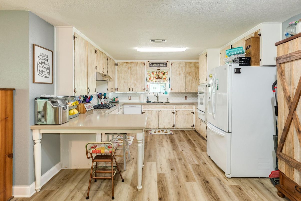 Interior, Kitchen, Wood Texture Flooring
