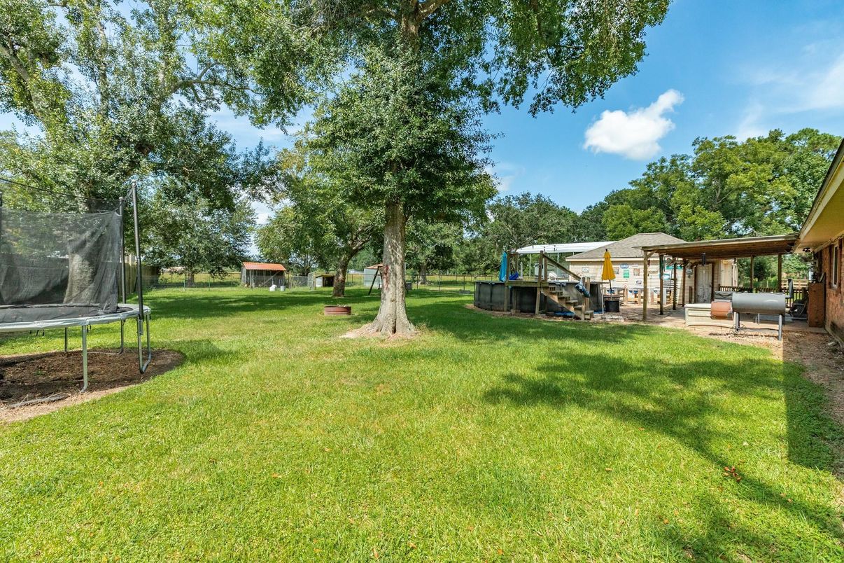 Backyard, Exterior, Playground