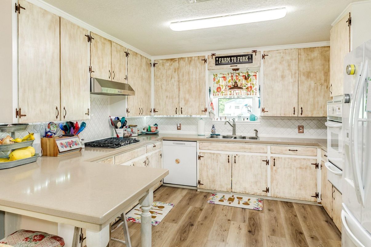 Interior, Kitchen, Wood Texture Flooring