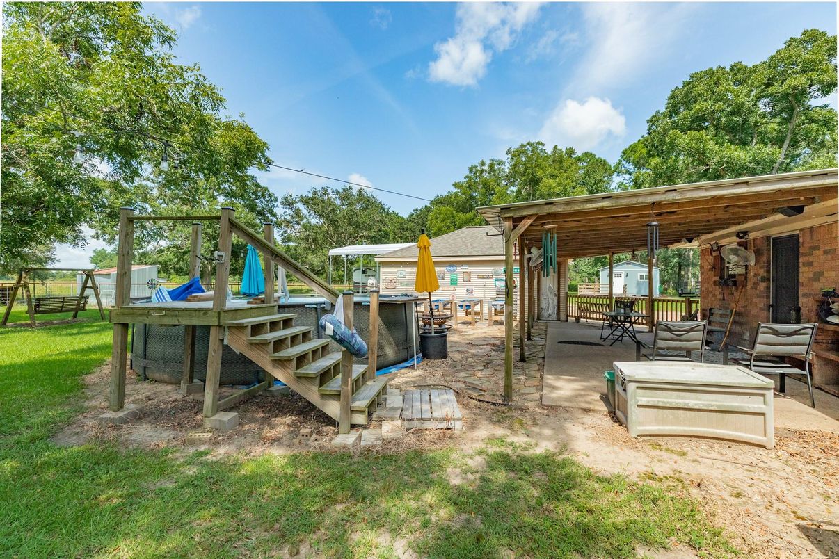 Backyard, Exterior, Playground