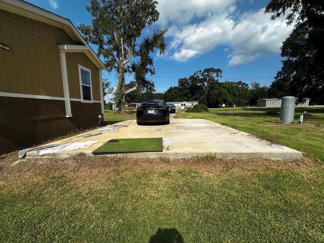 Backyard, Exterior
