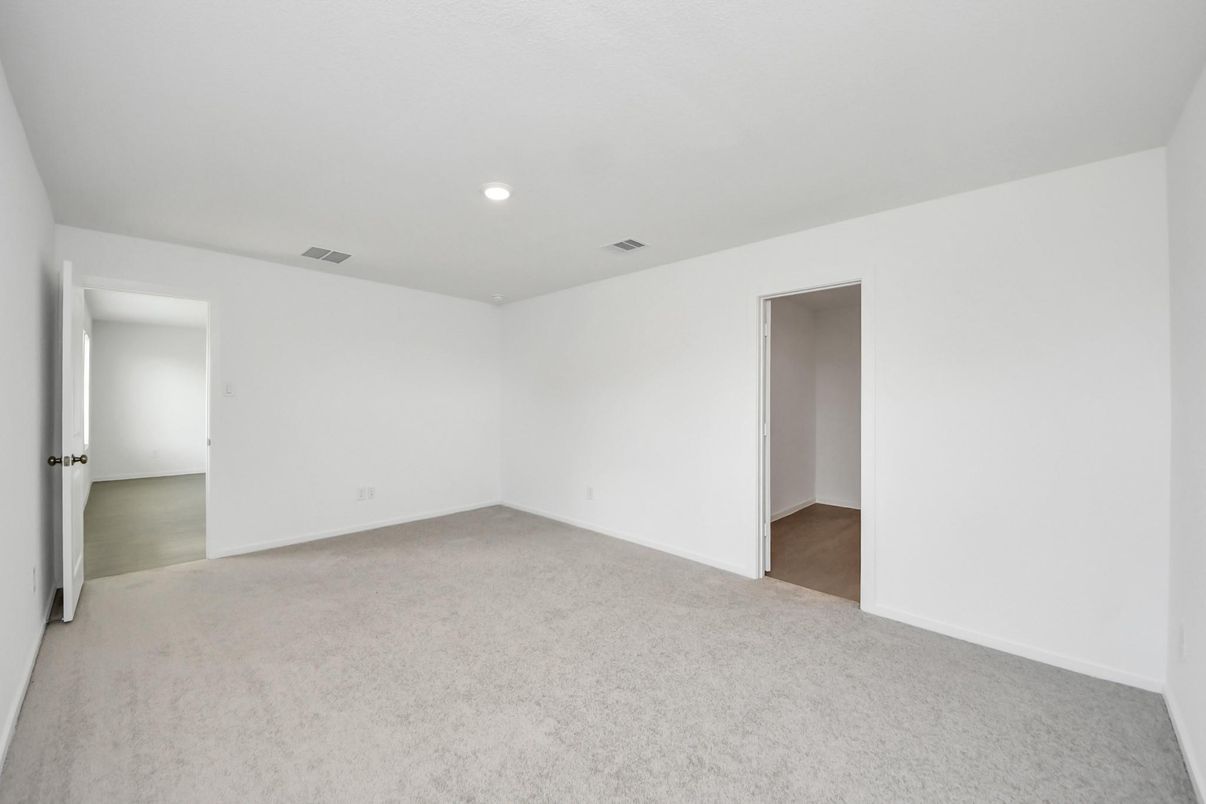 Empty room, Interior, Recessed Lighting