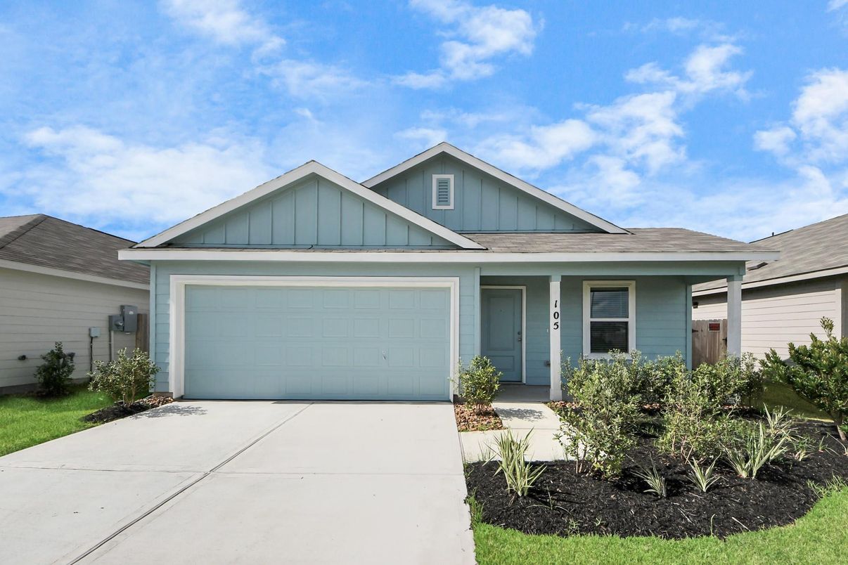 Attached, Exterior, Facade, American Craftsman