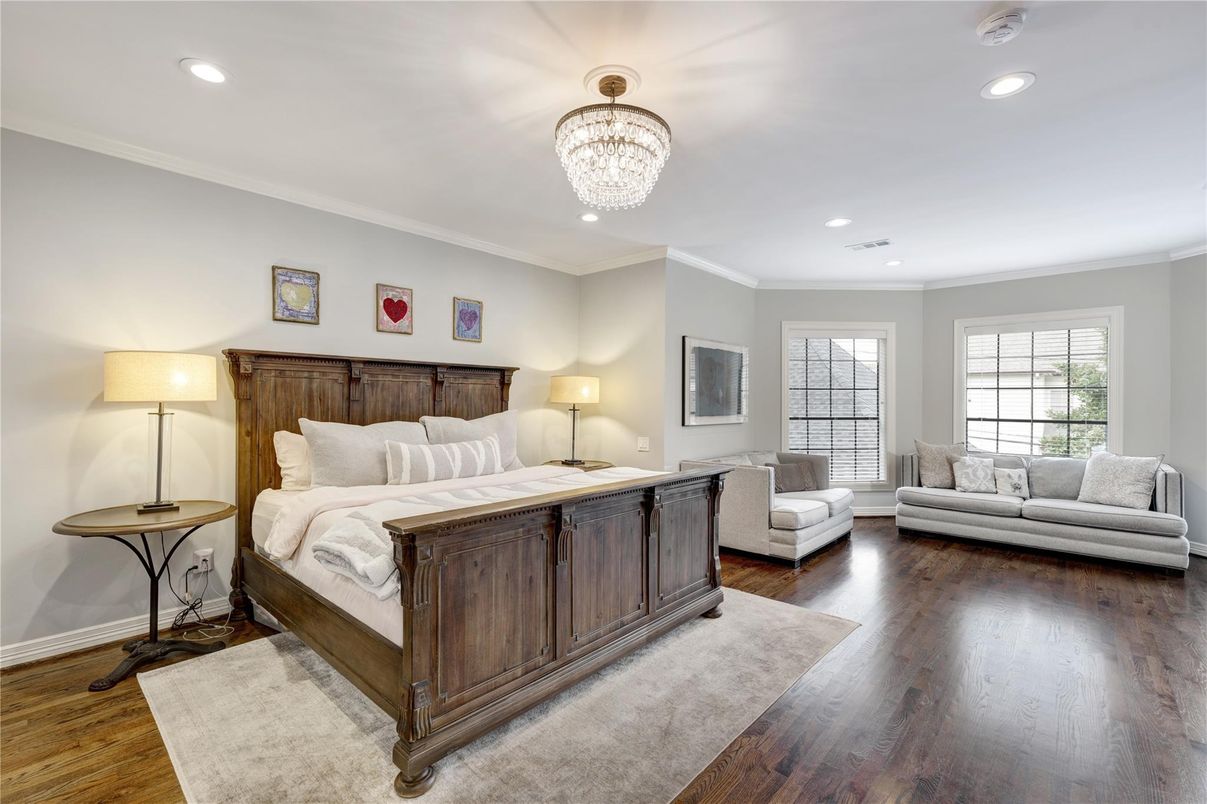 Bedroom, Chandelier, Interior, Recessed Lighting, Wood Texture Flooring